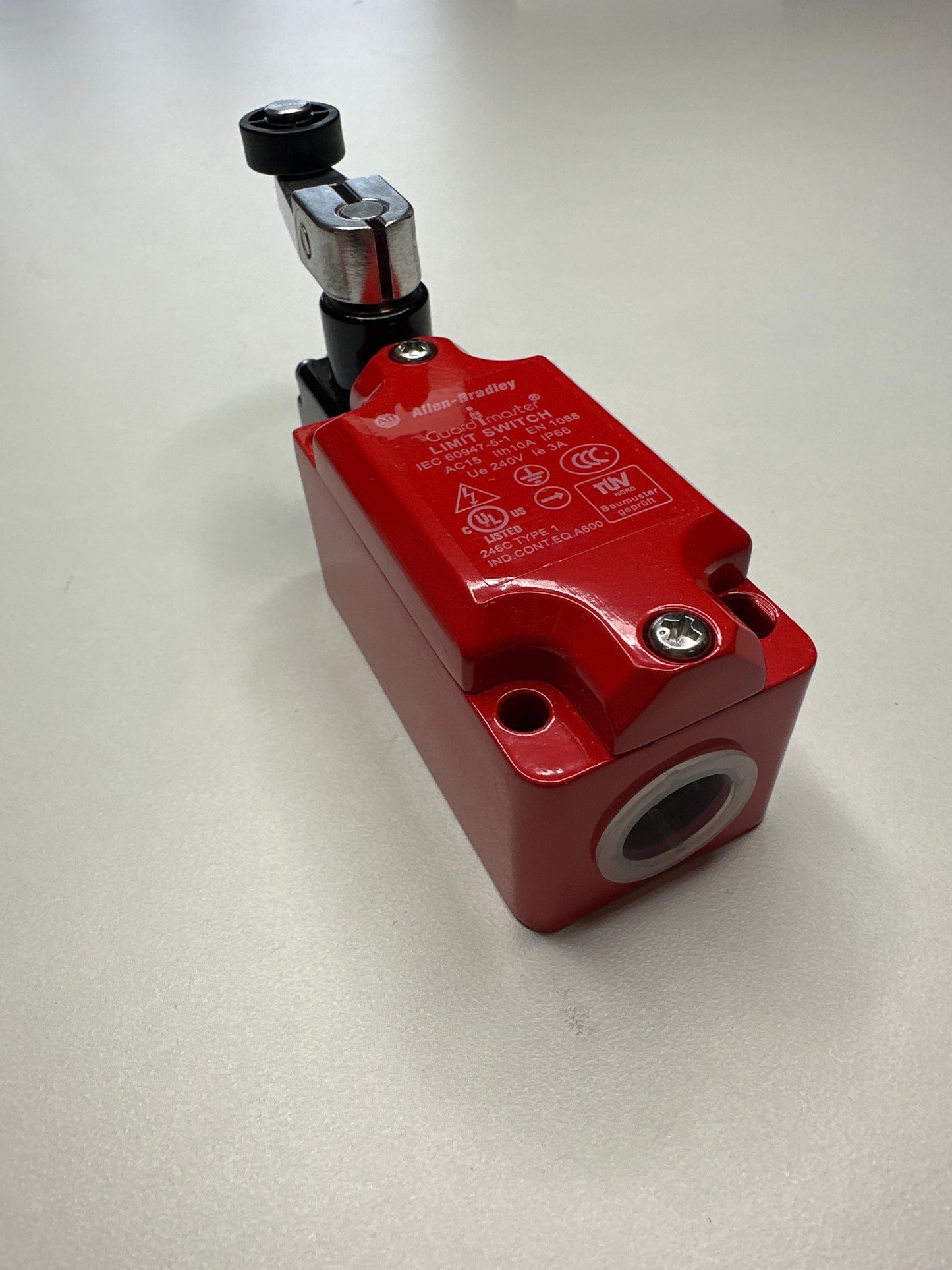 Allen-Bradley - 440P-MSLS11E